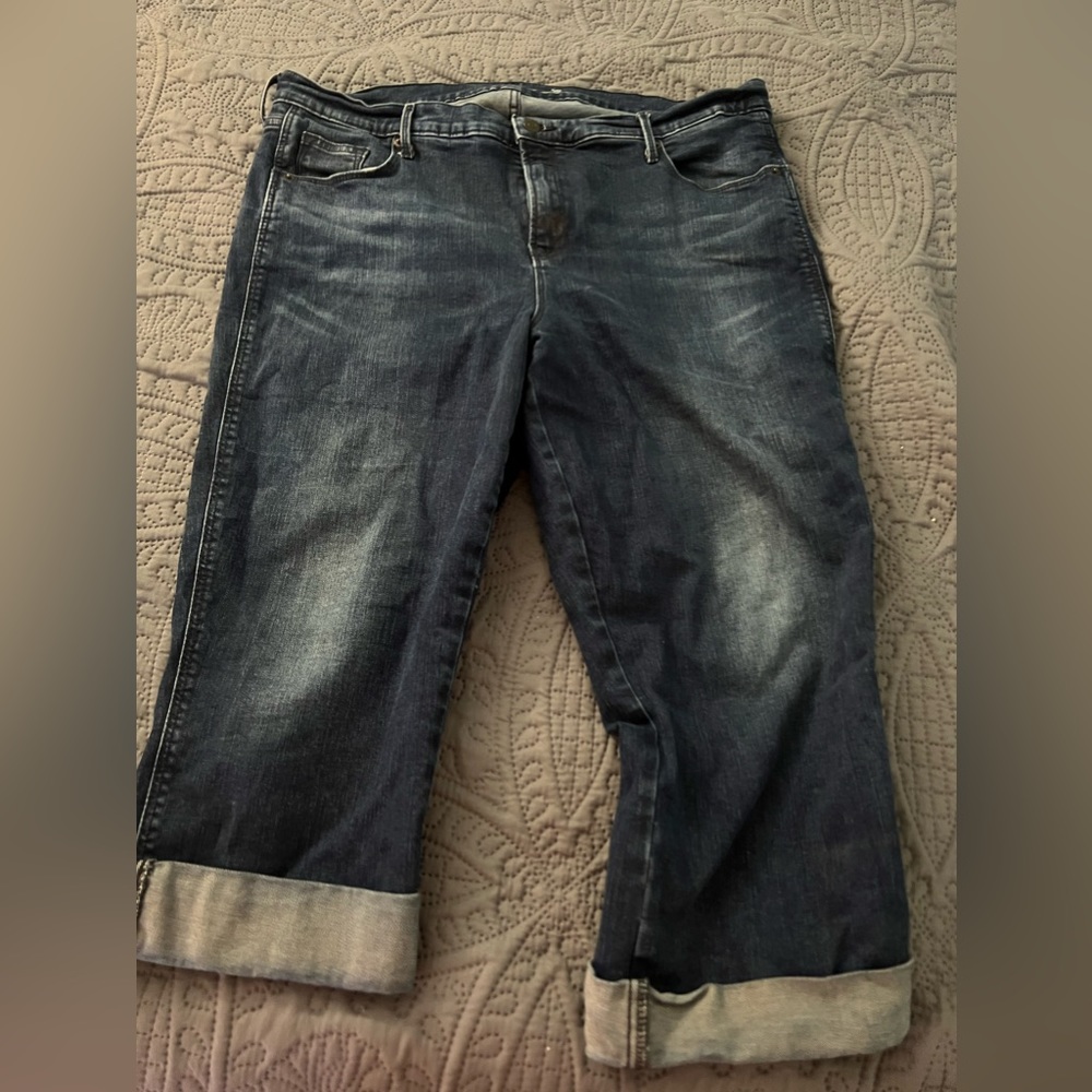Old Navy Capris